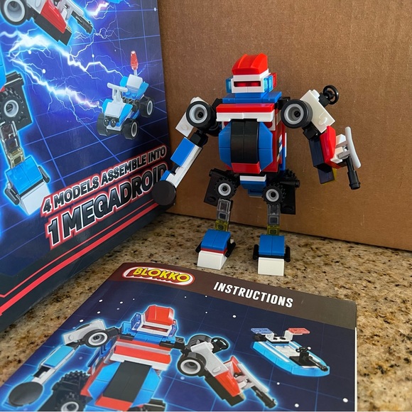 Blokko Police 5-In-1 Morphdroids~150 Piece Building Block Set Compatible W/Legos - Picture 2 of 7